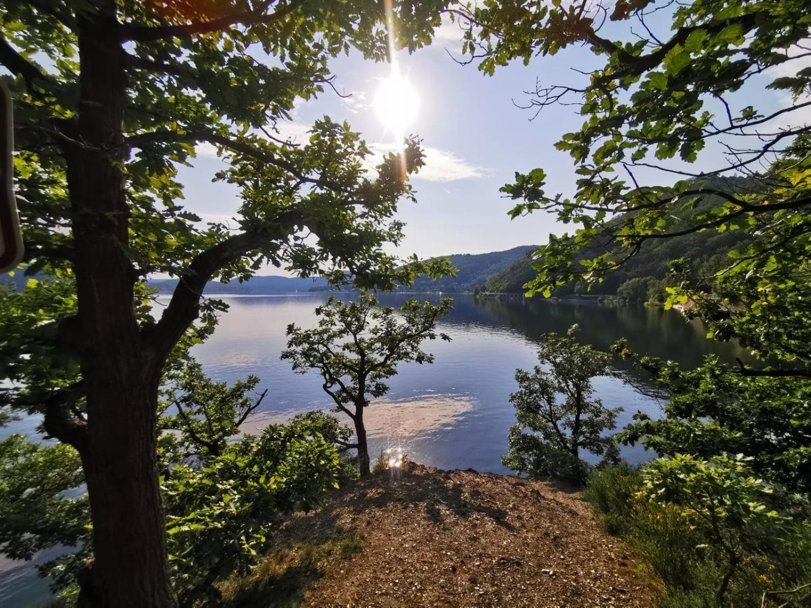 Ferienhaus Schoene Aussicht Ferienwohnung Gruen Hemfurth-Edersee Exteriér fotografie
