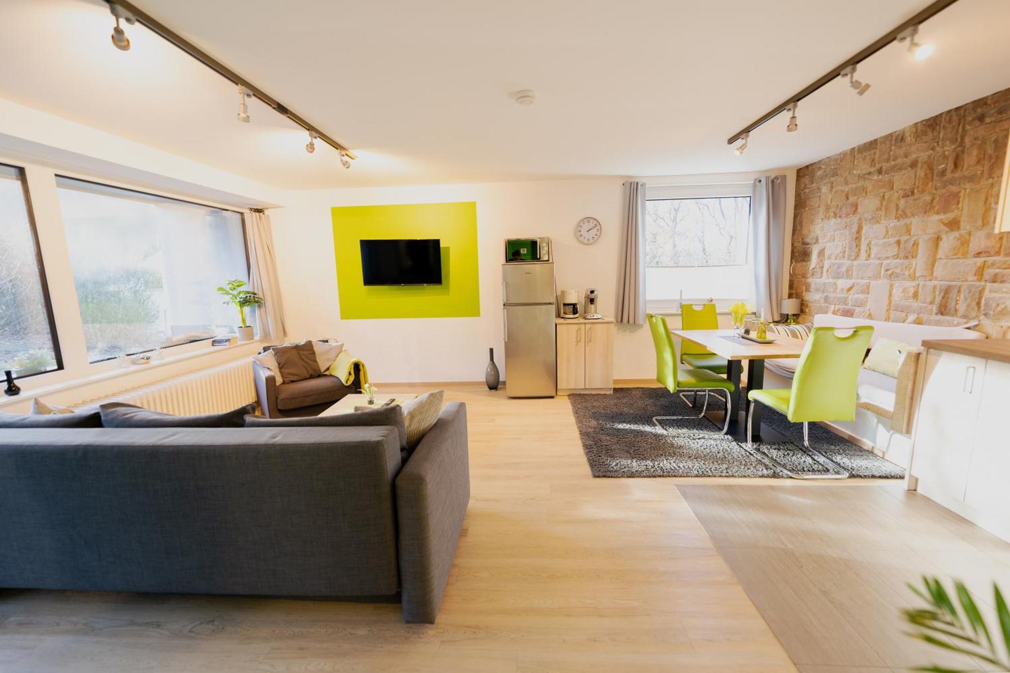 Ferienhaus Schoene Aussicht Ferienwohnung Gruen Hemfurth-Edersee Exteriér fotografie